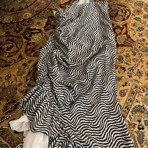 Cinq a Sept Christel Silk Dress - Picture 7 of 13